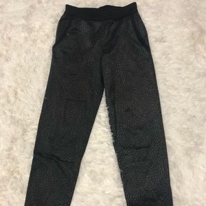 Boys Jordan sweatpants